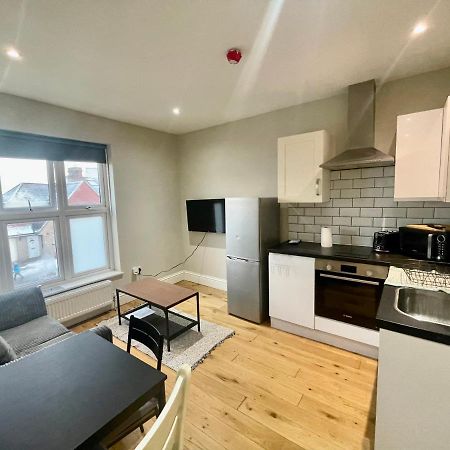 Cosy 1 Bedroom Flat! Londres Exterior foto
